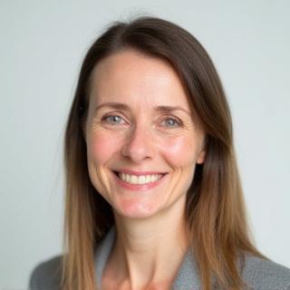 Professionelles Porträt von Mag. Lena Gruber